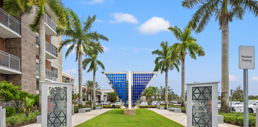 Photos of ST. LUCIE WEST